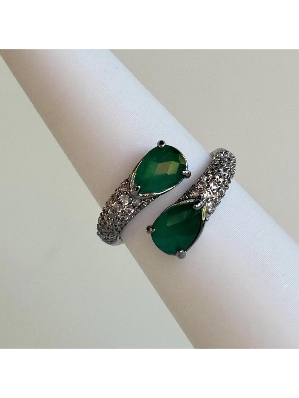 Bomb Party Ring Sz 8 RG38754 "Graceful Glades" LC Emerald Quartz Hematite